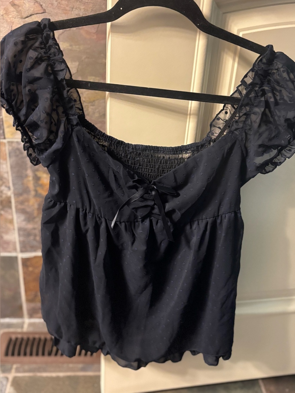 SHEIN Navy Swiss Dot Puff Sleeve Babydoll Camisole - Picture 2 of 2